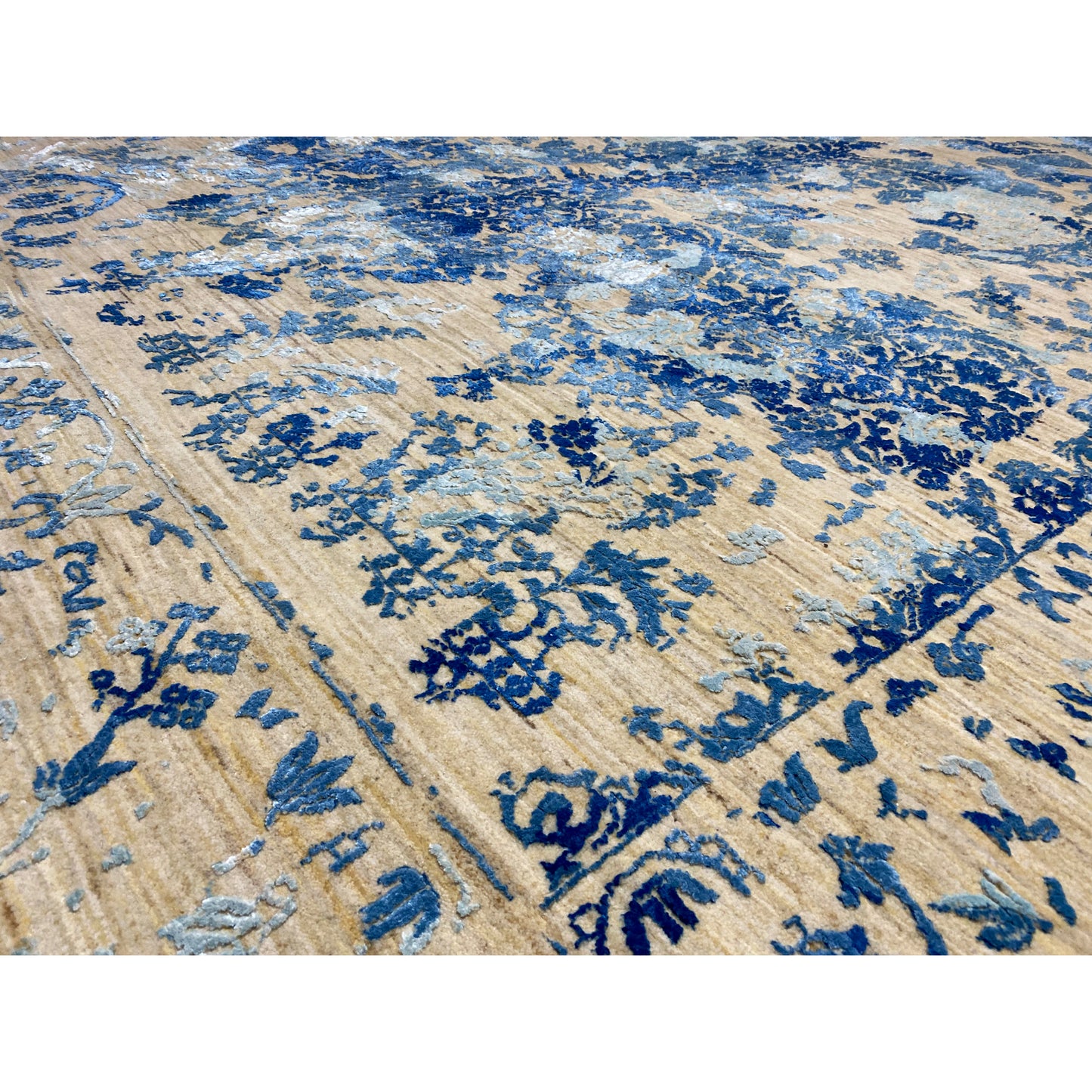 Designerteppich 308x255 cm