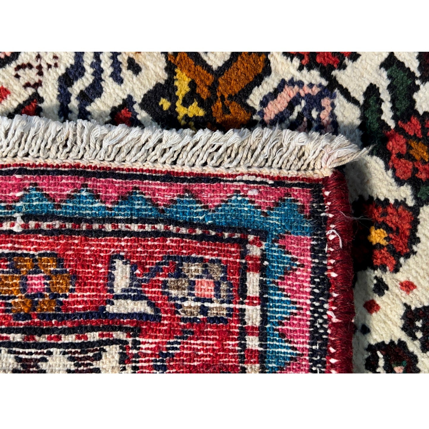 Poshti Teppich, Bunt, 104x68cm - Premium Poshti Teppich from German Carpet Shop - Just €199! Shop now at German Carpet Shop