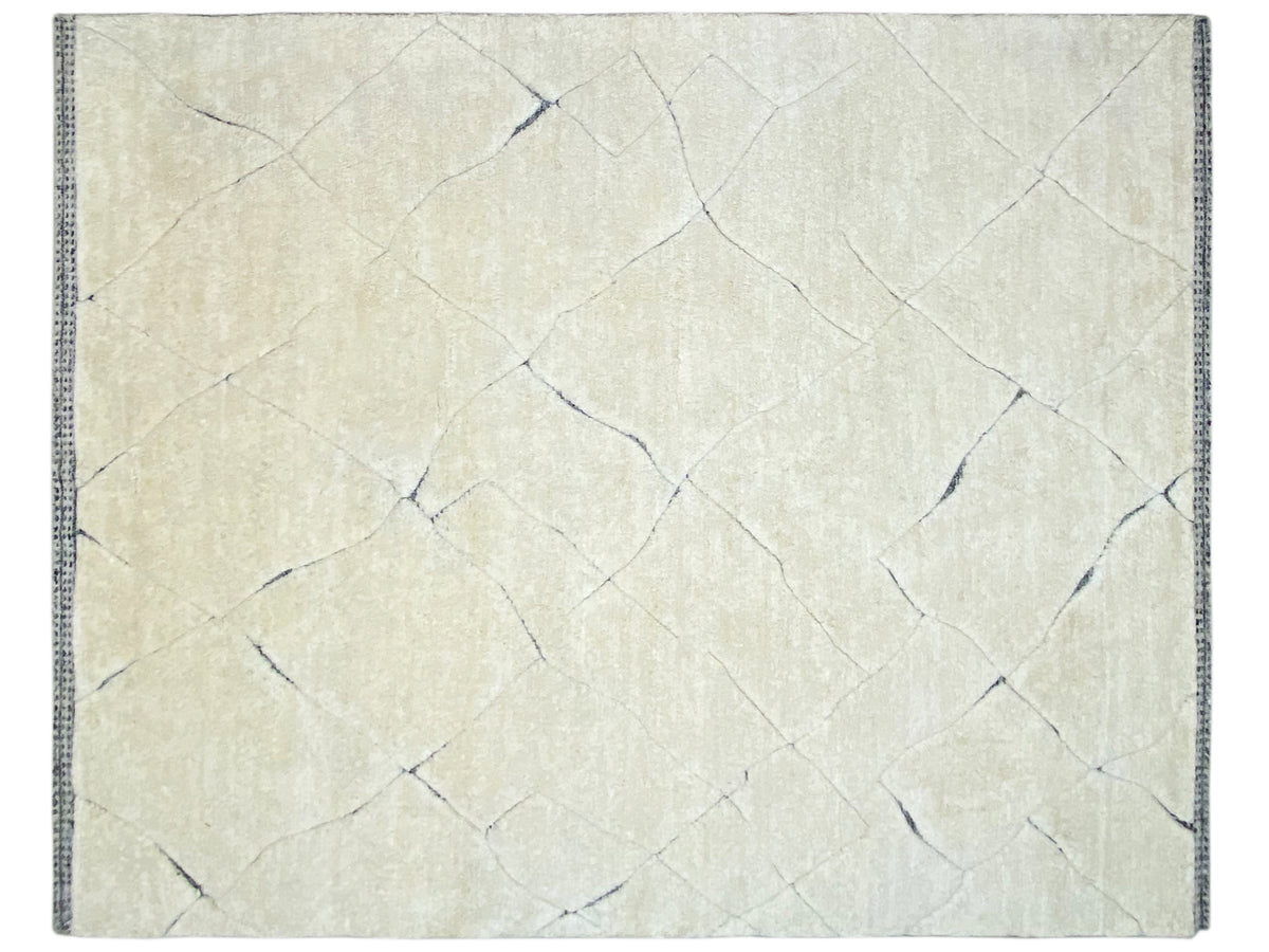 Tappeto rettangolare color crema con motivo a linee sottili e bordura blu