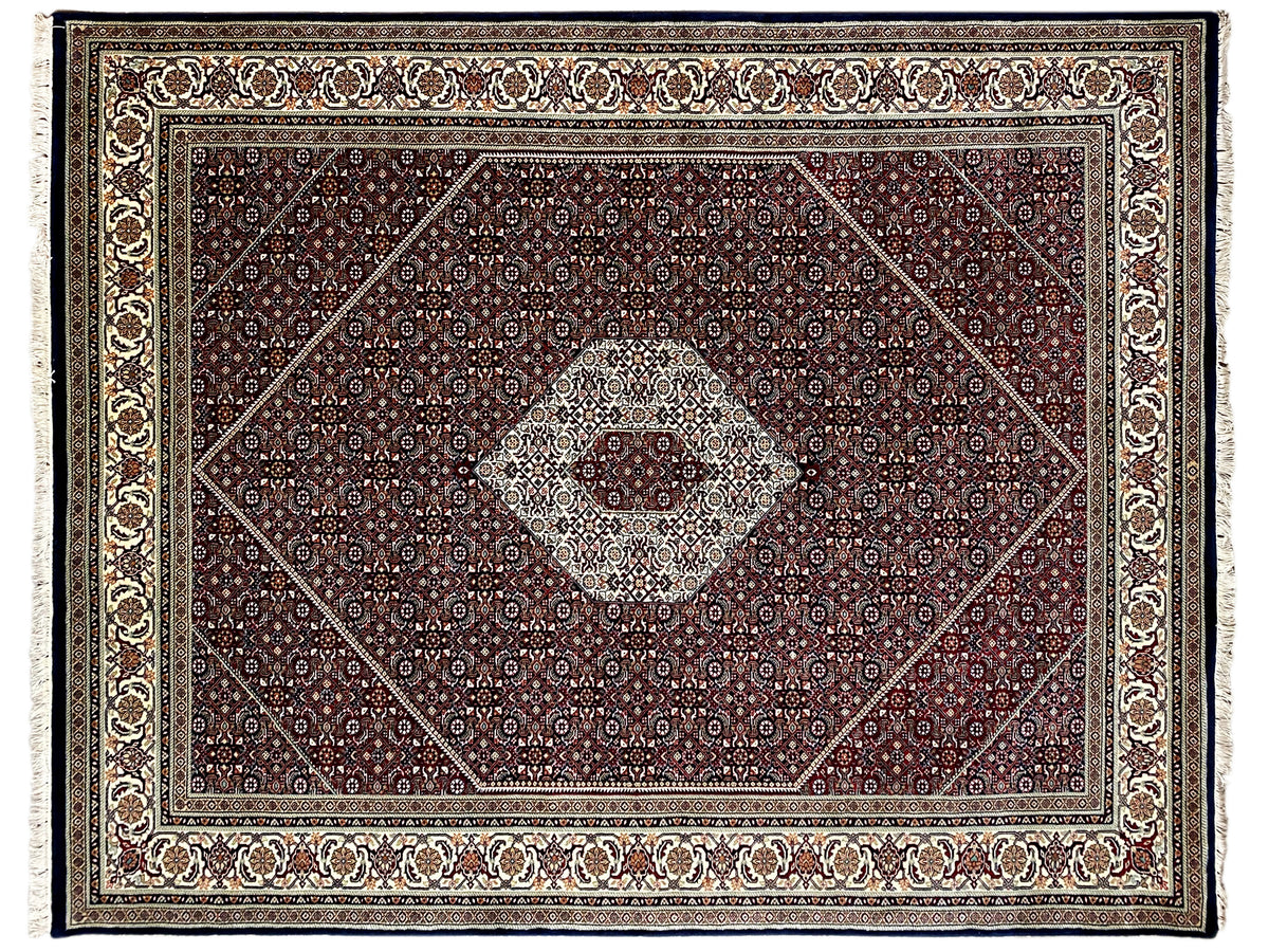 Tappeto Bidjar frontale con medaglione centrale e bordo riccamente decorato