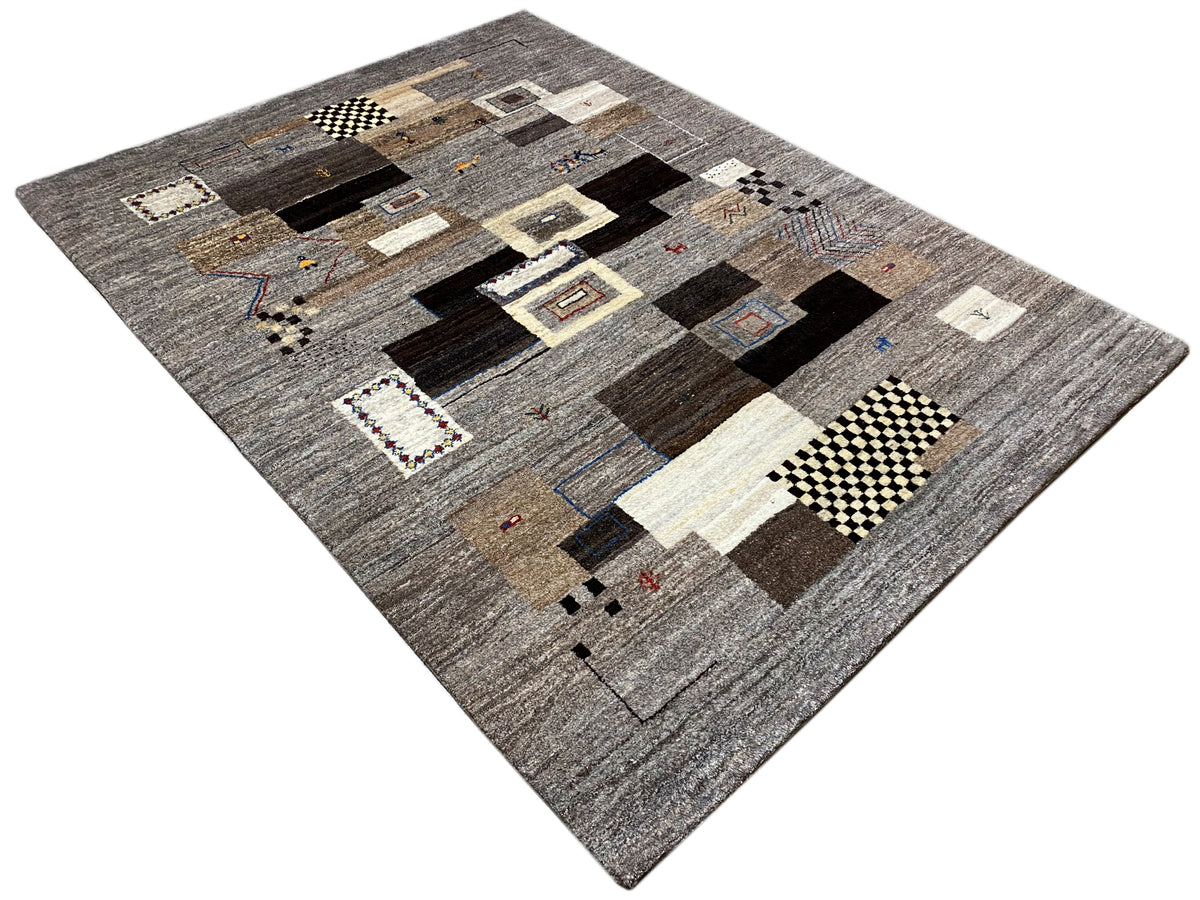 Tappeto Gabbeh 235x171 cm con motivo geometrico patchwork grigio-marrone