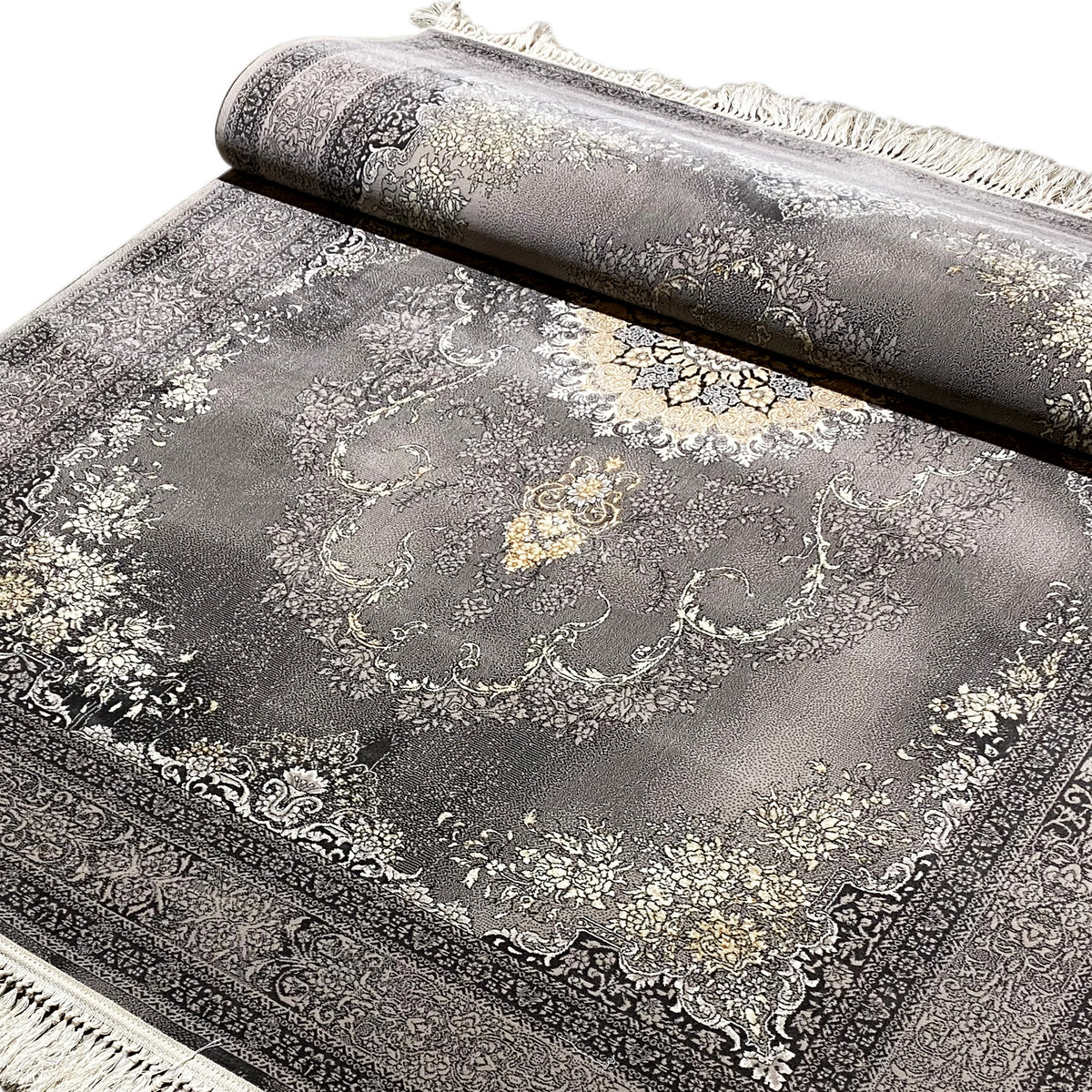 Tappeto Kashan 160x230 cm arrotolato: motivo ornamentale grigio con dettagli dorati
