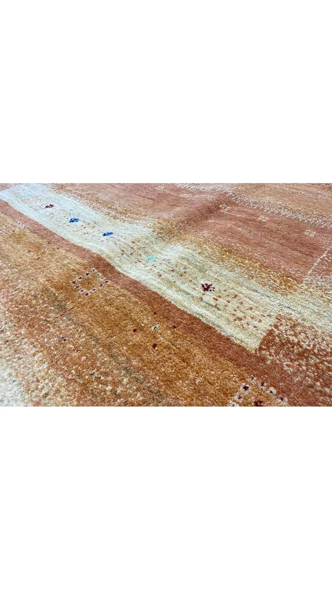 Gabbeh - (199x136 cm) - Premium Gabbeh from German Carpet Shop - Just €990! Shop now at German Carpet Shop