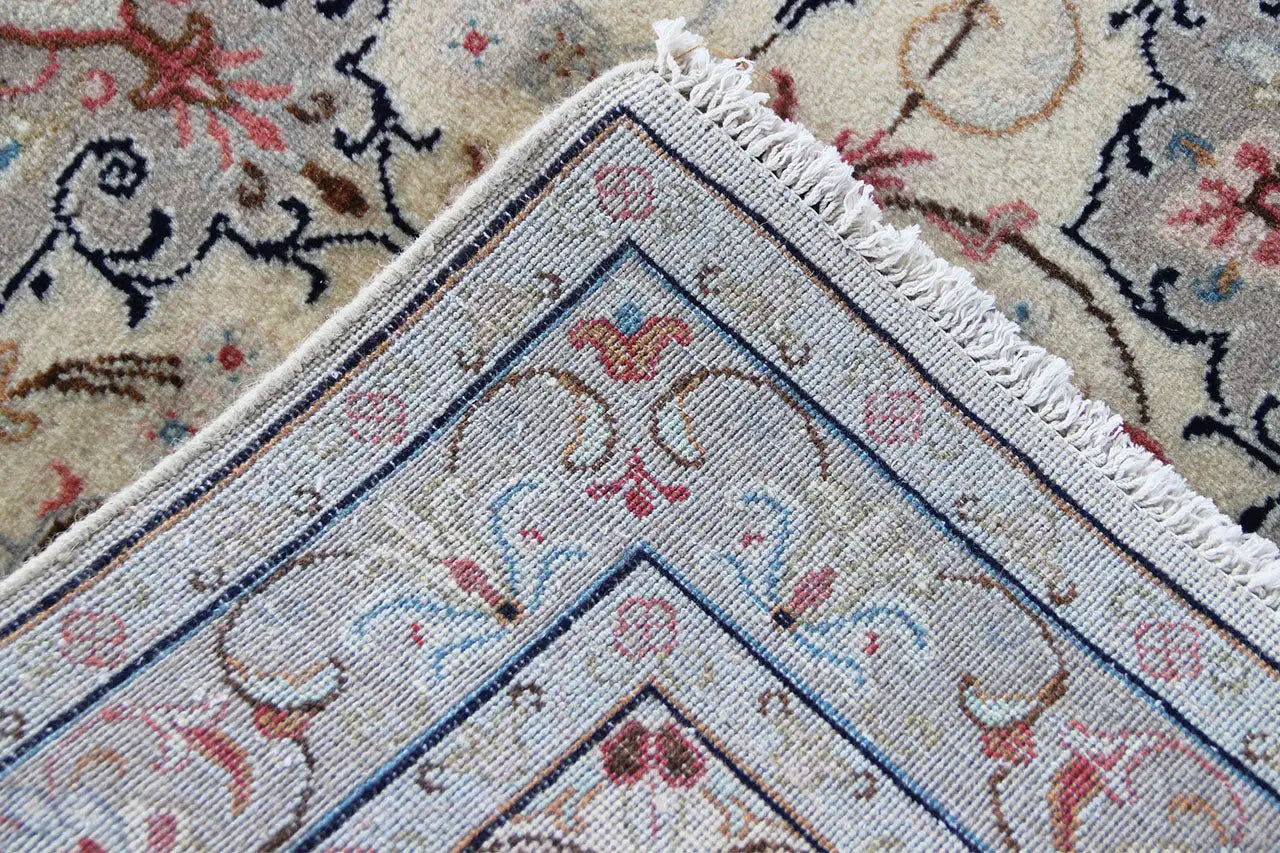 Keshan - Beige (153x105 cm) - German Carpet Shop