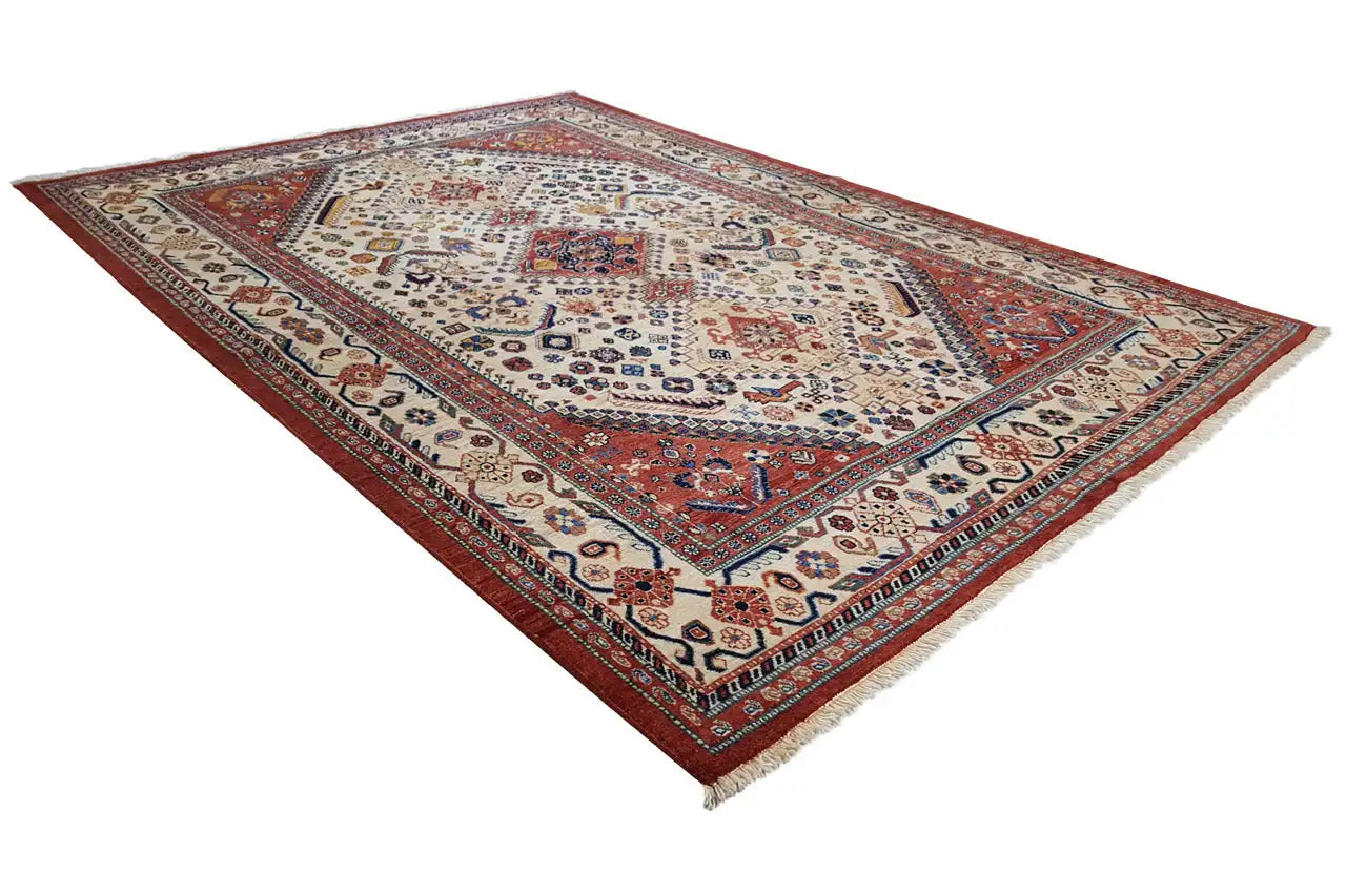 Qashqai - Klassisch (243x173 cm) - German Carpet Shop