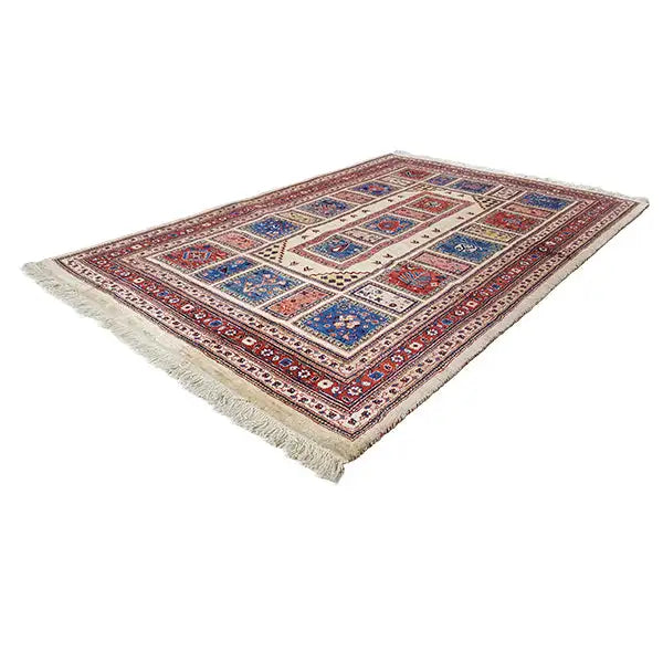 Qashqai - Klassisch (198x139 cm) - German Carpet Shop