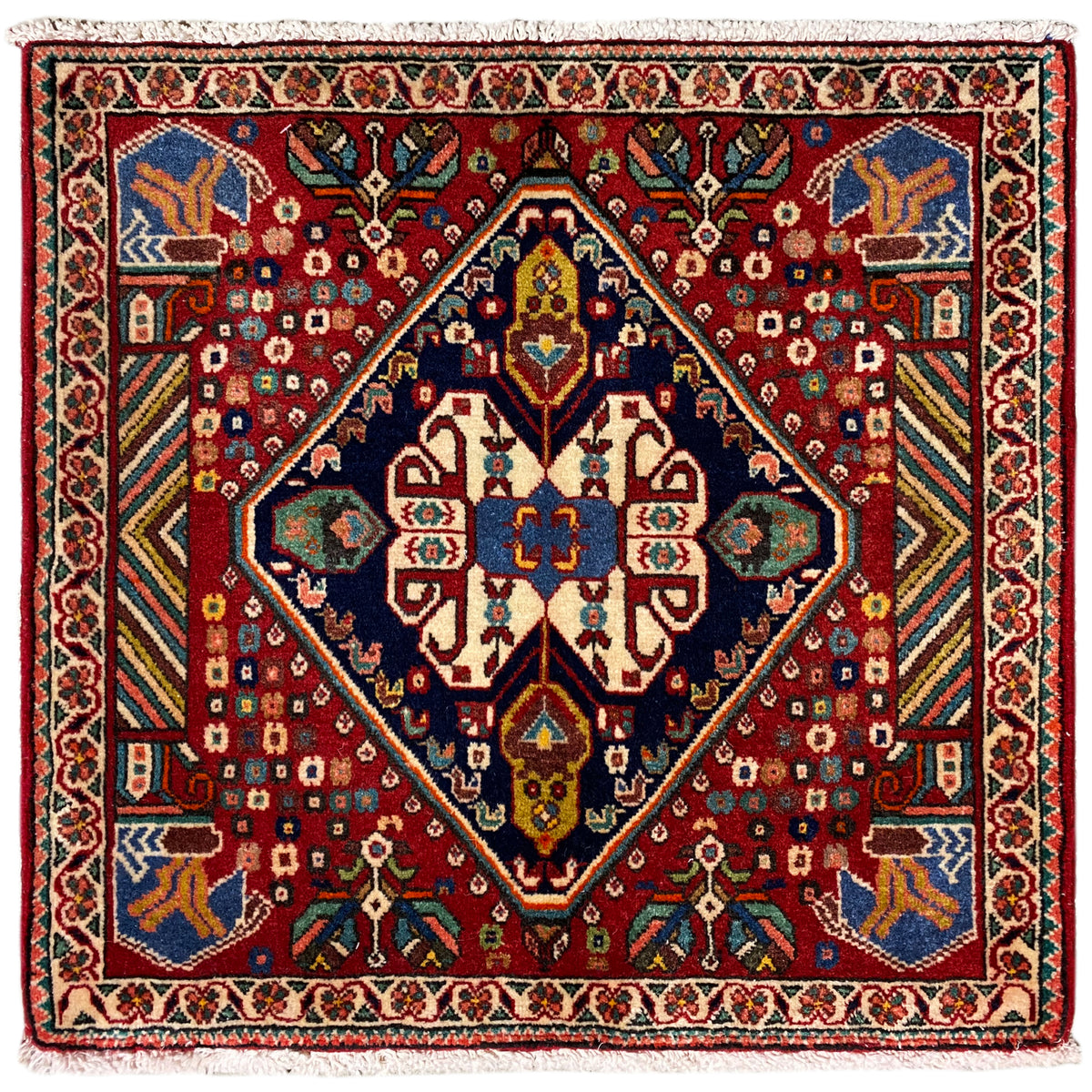 Tappeto Poshti 66x62 cm: tappeto rosso con motivo a medaglioni multicolore