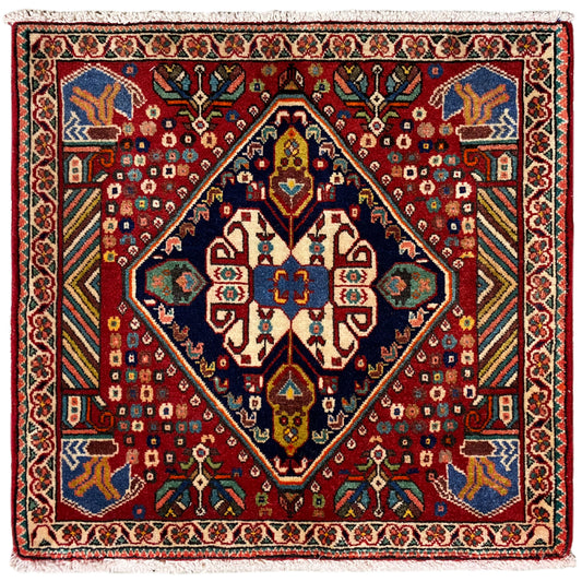 Tappeto Poshti 66x62 cm: tappeto rosso con motivo a medaglioni multicolore