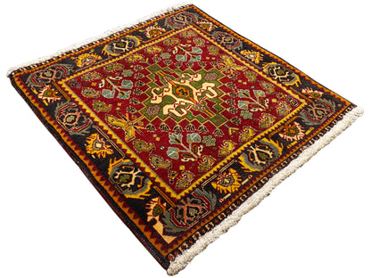 Tappeto Poshti 61x61 cm, medaglione rosso con motivo geometrico
