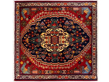 Tappeto quadrato 67x60 cm, campo rosso con medaglione blu scuro e ornamenti