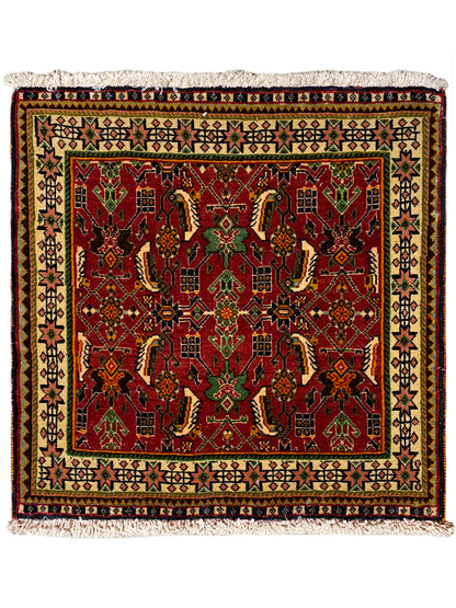 Tappeto Poshti rettangolare 63x61 cm con motivo rosso e bordo multicolore, frange.