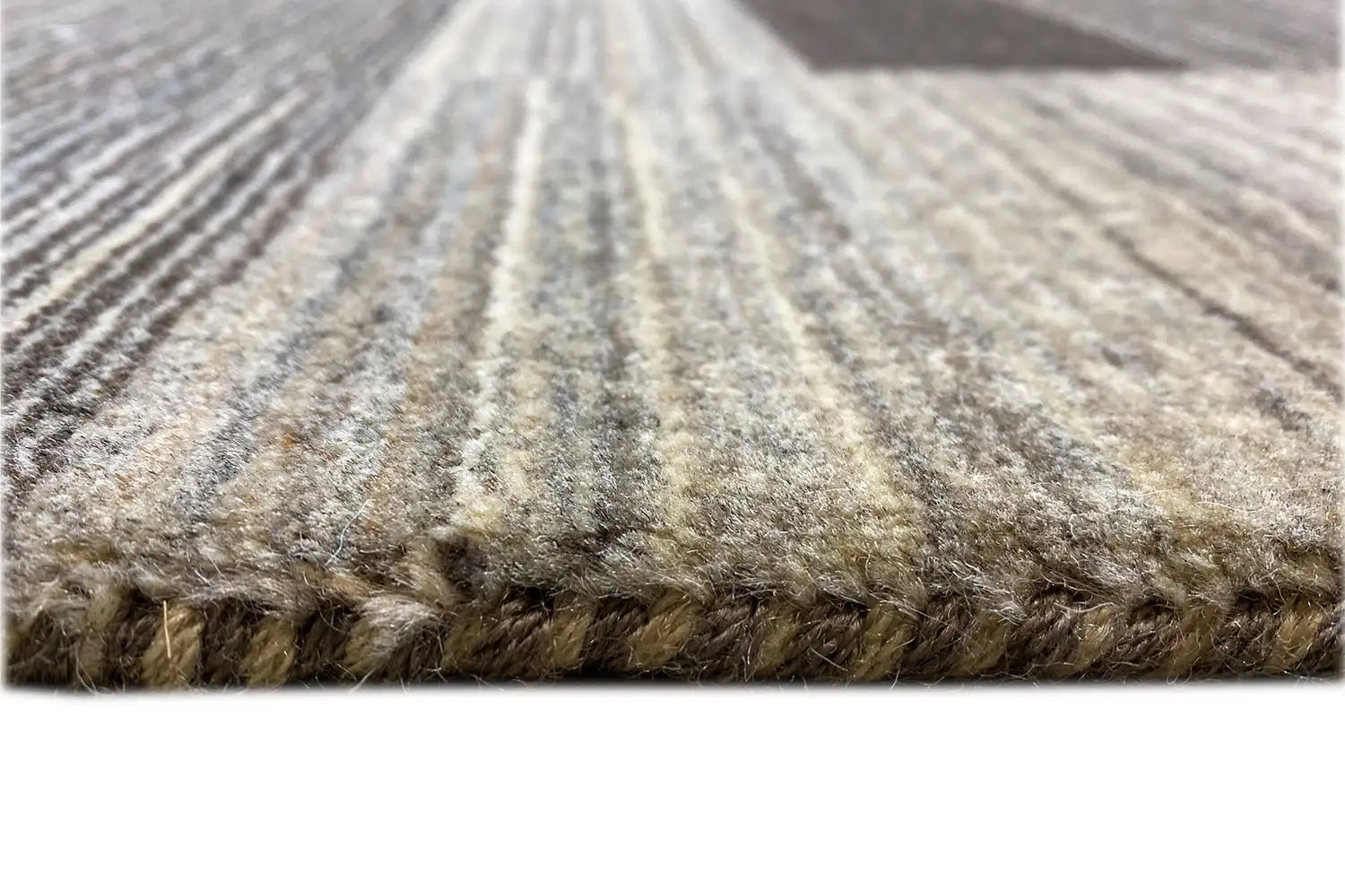 Gabbeh - Loom 156 (242x172cm) - German Carpet Shop